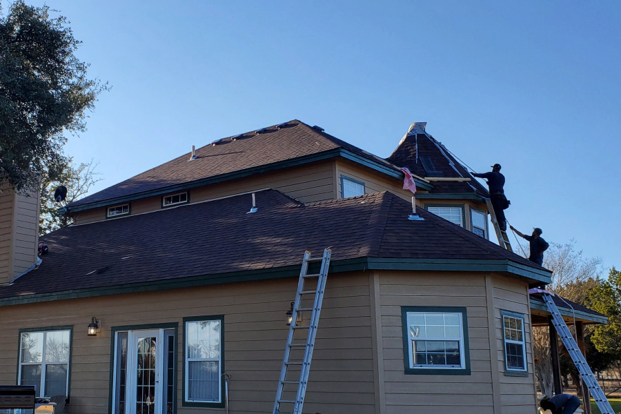 roof repair in a shingle roof